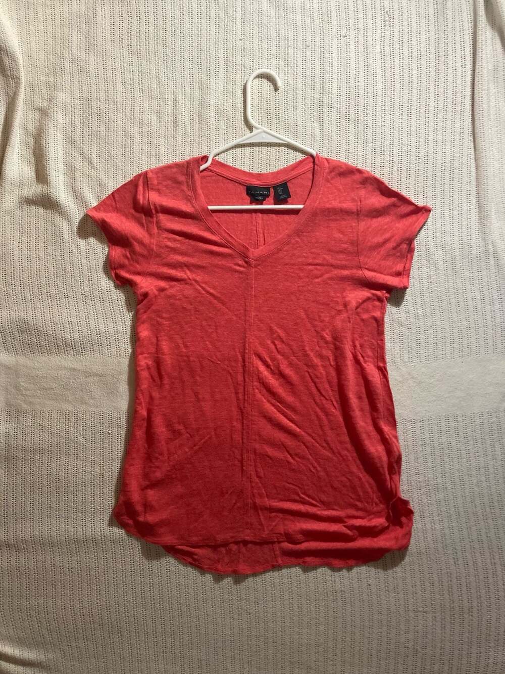 Tahari 100% Linen V-Neck T-Shirt Red Size L